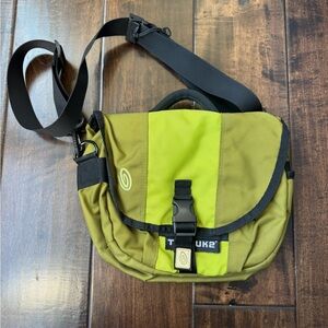 Timbuk2 Small Classic Messenger / Crossbody Shoulder Bag Green/yellow Gorpcore